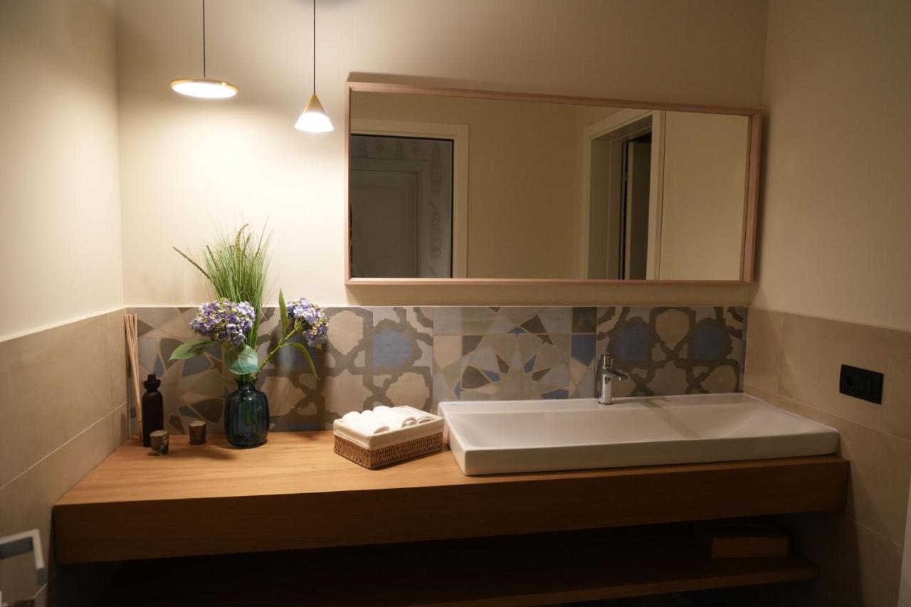 Jolly Charme Suite Messina Exterior foto