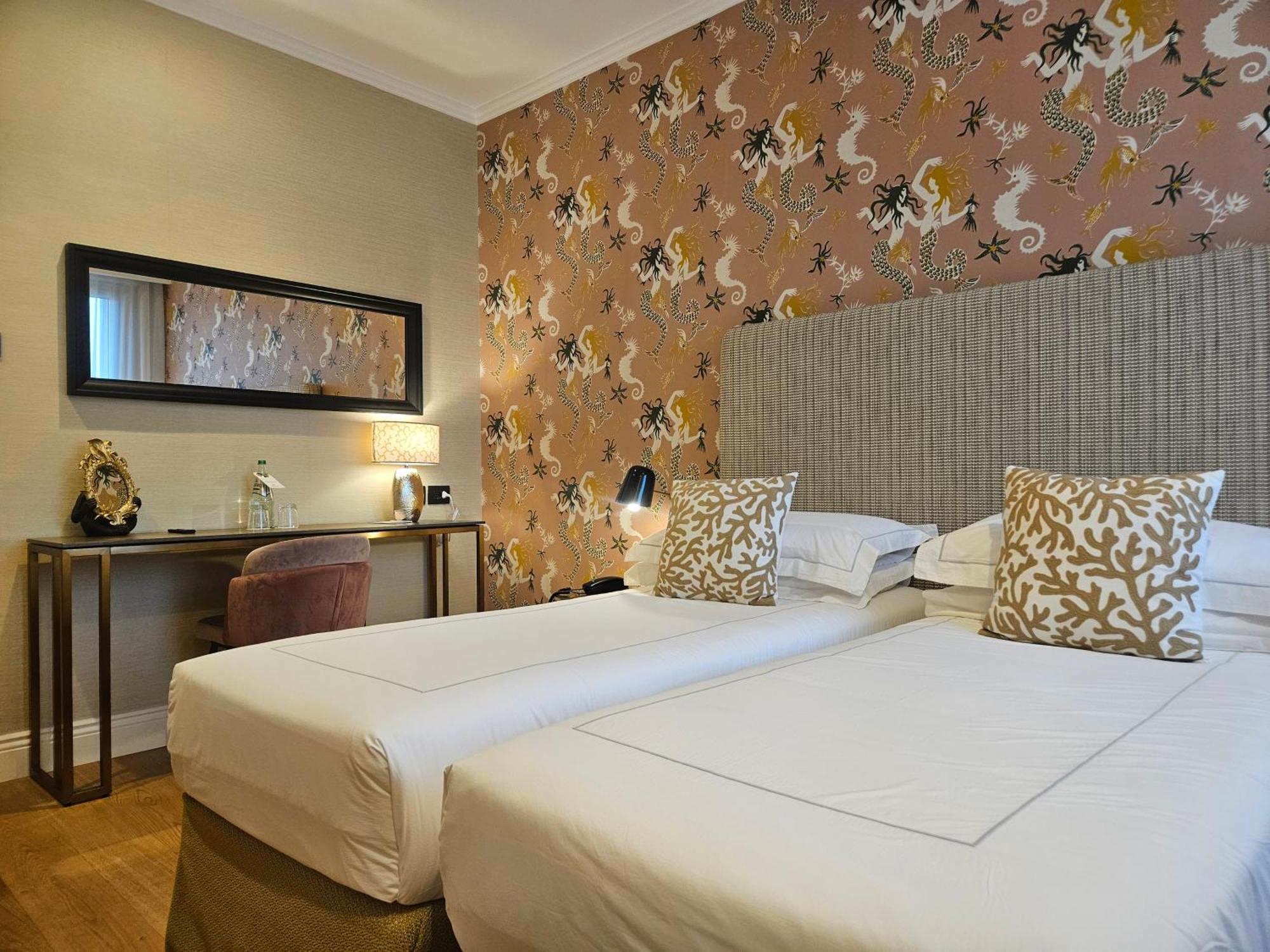 Jolly Charme Suite Messina Exterior foto